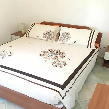 House With 2 Bedrooms In With Wonderful Sea View Enclosed Garden * Cardedu